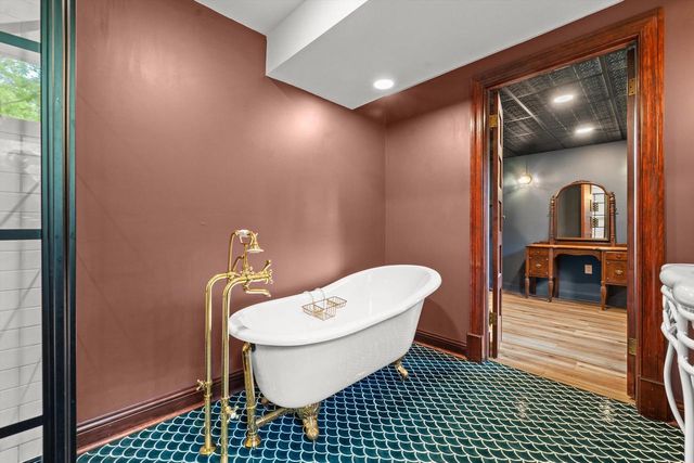 S69W22340 Sonoma WAY, Big Bend, WI 53103