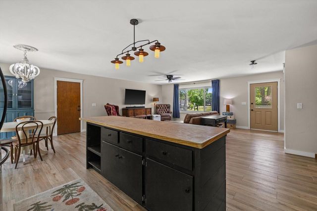 S69W22340 Sonoma WAY, Big Bend, WI 53103