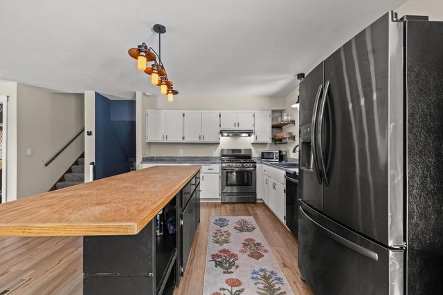 S69W22340 Sonoma WAY, Big Bend, WI 53103