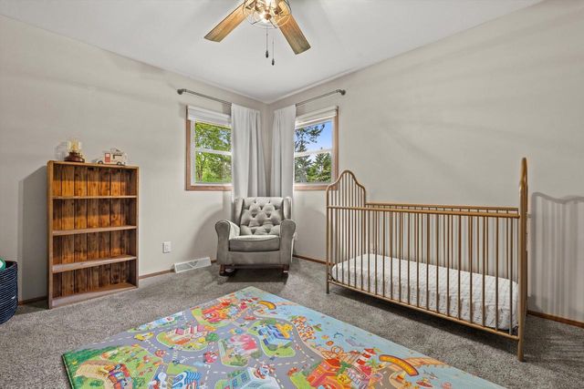 S69W22340 Sonoma WAY, Big Bend, WI 53103