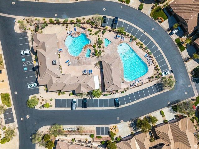 4222 E TORREY PINES DR, Washington, UT 84780