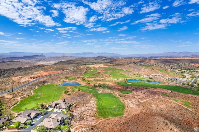 4222 E TORREY PINES DR, Washington, UT 84780