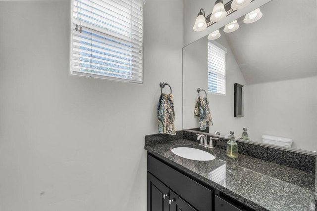 4222 E TORREY PINES DR, Washington, UT 84780