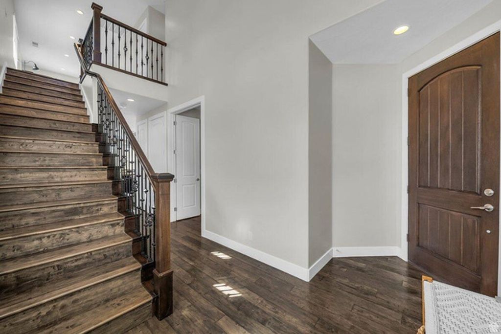 Image 12 of property listing at 4222 E TORREY PINES DR, Washington, UT 84780