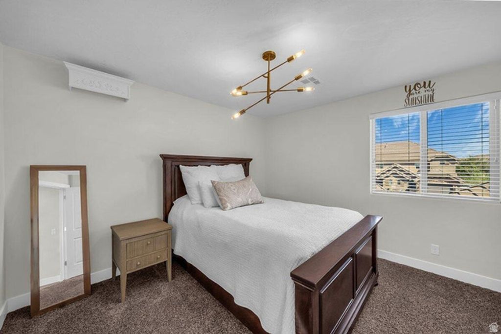 Image 17 of property listing at 4222 E TORREY PINES DR, Washington, UT 84780