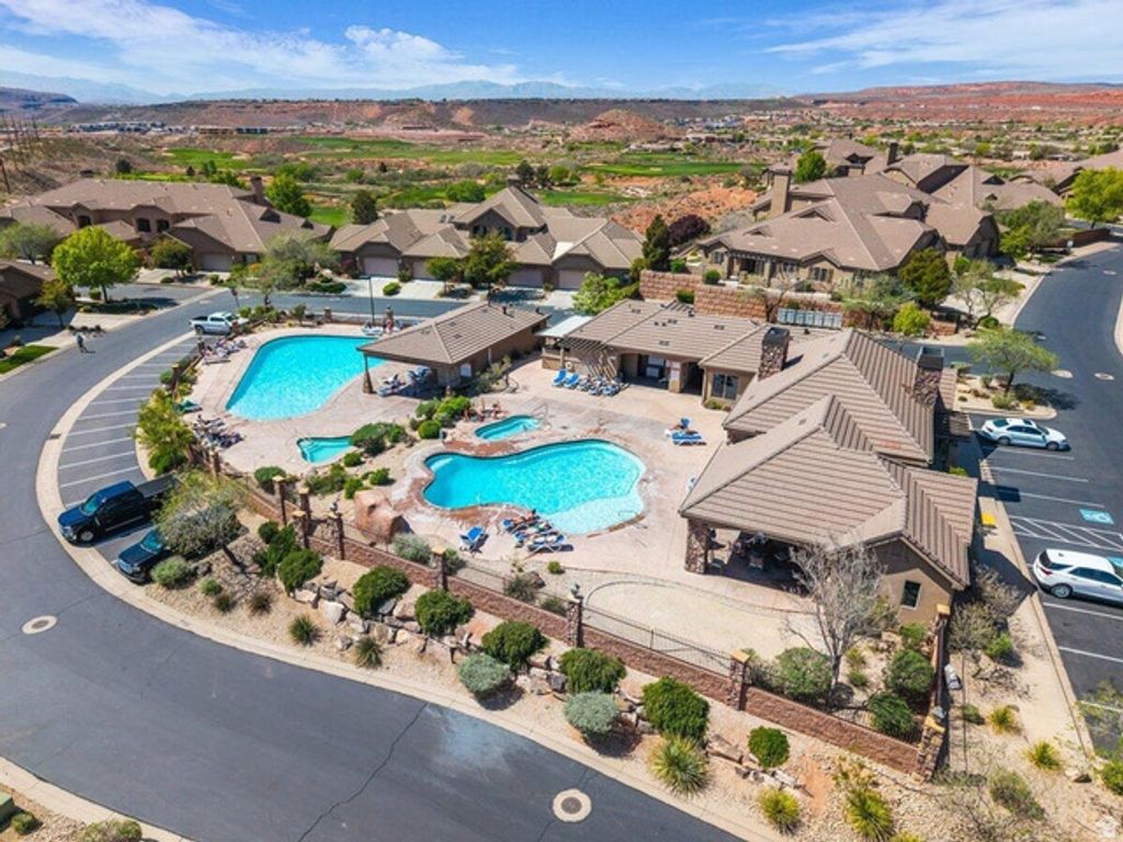 Image 24 of property listing at 4222 E TORREY PINES DR, Washington, UT 84780