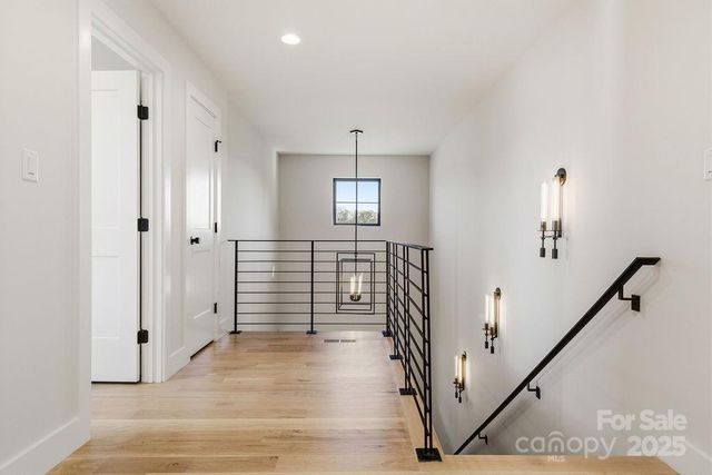 202 Westridge Farm Road 4, Asheville, NC 28804