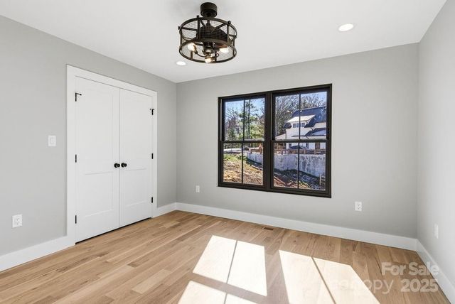 202 Westridge Farm Road 4, Asheville, NC 28804