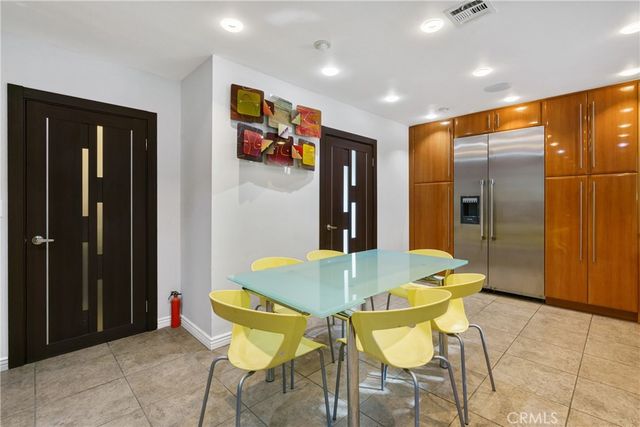 7796 Skyhill Drive, Los Angeles, CA 90068