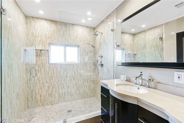 7796 Skyhill Drive, Los Angeles, CA 90068