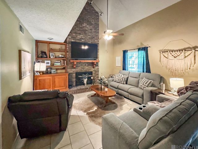 1446 Sharlo Ave, Baton Rouge, LA 70820