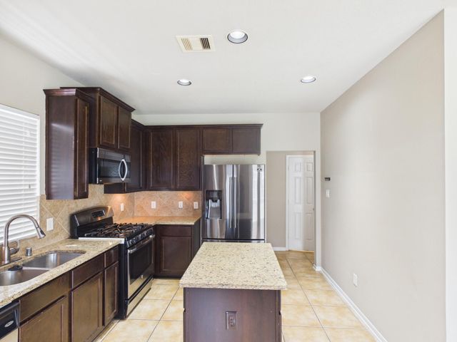 17143 Deaton Mill Drive, Houston, TX 77095