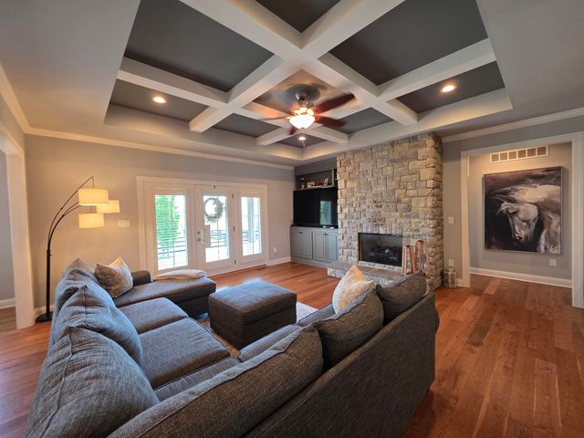 205 Burley Ridge Drive, Nicholasville, KY 40356