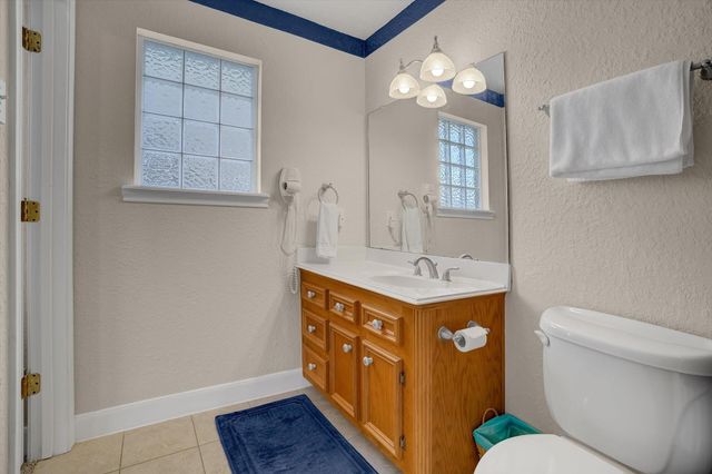 514 Pompano Street, Bayou Vista, TX 77563