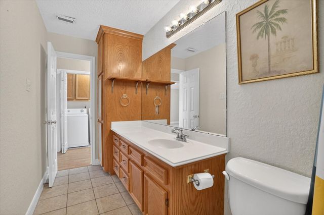514 Pompano Street, Bayou Vista, TX 77563
