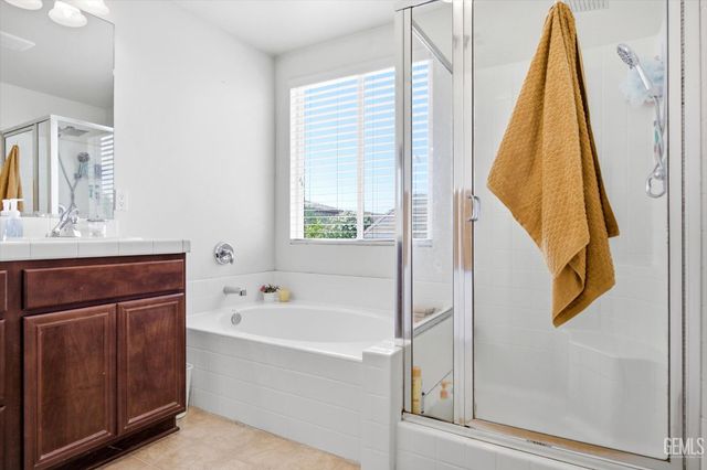 9415 Ceres Street, Bakersfield, CA 93306