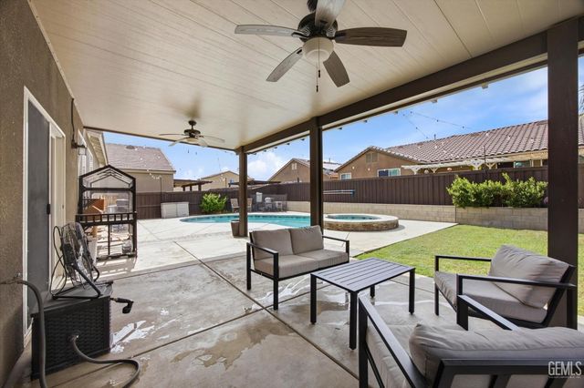 9415 Ceres Street, Bakersfield, CA 93306