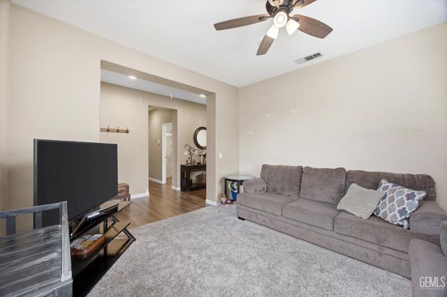 9415 Ceres Street, Bakersfield, CA 93306