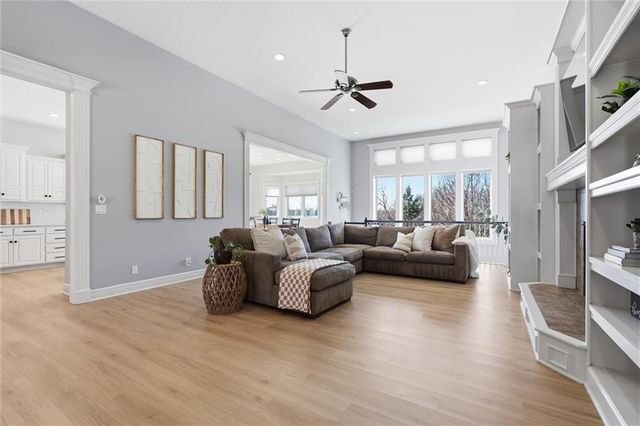 10308 Granada Lane, Overland Park, KS 66207