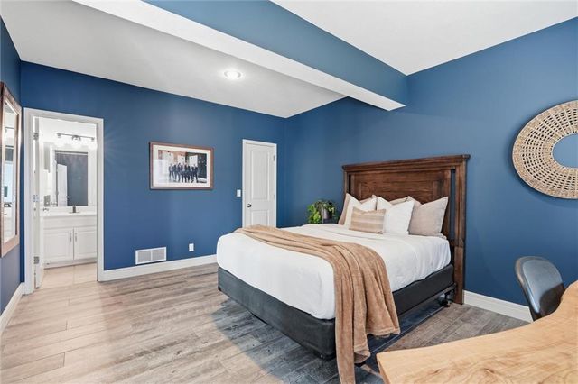 10308 Granada Lane, Overland Park, KS 66207