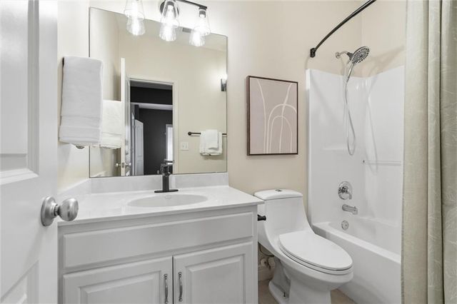 10308 Granada Lane, Overland Park, KS 66207