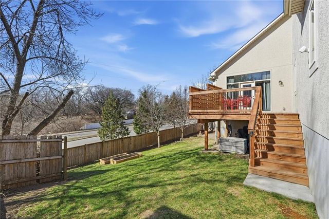 10308 Granada Lane, Overland Park, KS 66207