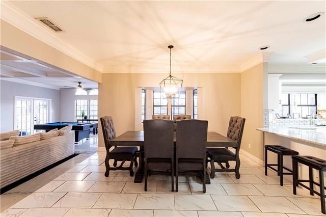 4517 River Park Dr, Corpus Christi, TX 78410