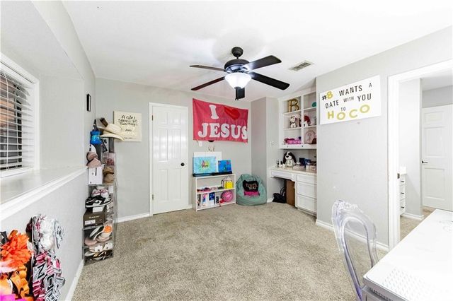 4517 River Park Dr, Corpus Christi, TX 78410