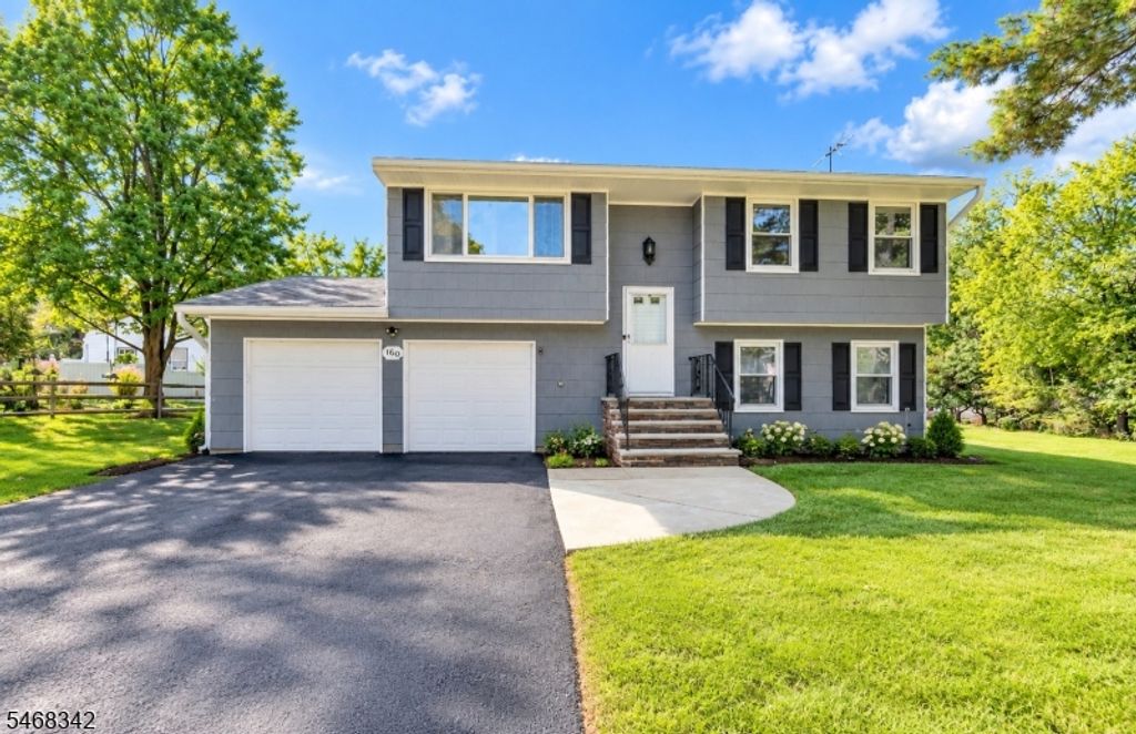 160 Stratton St, Piscataway Twp., NJ 08854 — exterior