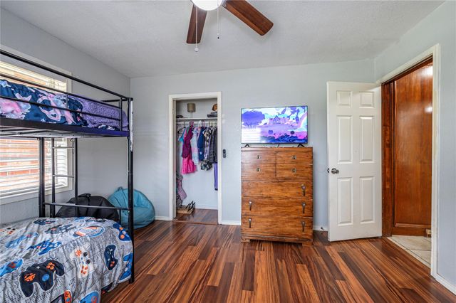 6918 Woodrow Street, Texas City, TX 77591