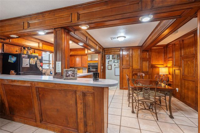 6918 Woodrow Street, Texas City, TX 77591