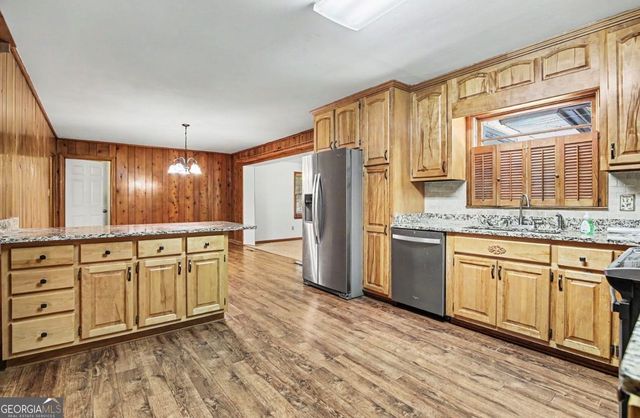 14 N Poplar Street, Fairburn, GA 30213