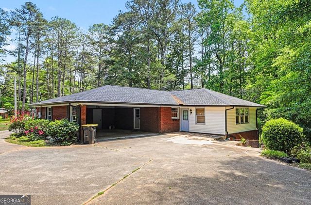 14 N Poplar Street, Fairburn, GA 30213