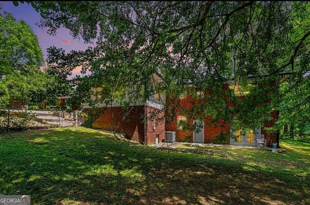 14 N Poplar Street, Fairburn, GA 30213