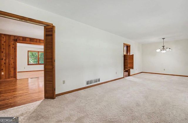 14 N Poplar Street, Fairburn, GA 30213