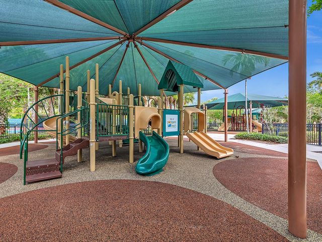 2651 S Course Drive 302, Pompano Beach, FL 33069