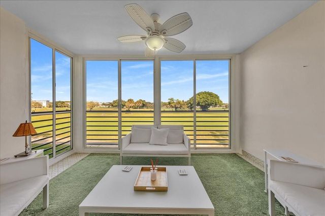 2651 S Course Drive 302, Pompano Beach, FL 33069