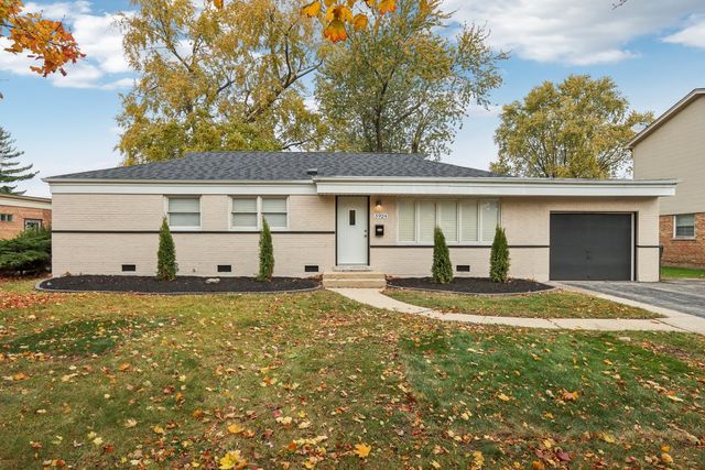 5924 W 109th Street, Chicago Ridge, IL 60415