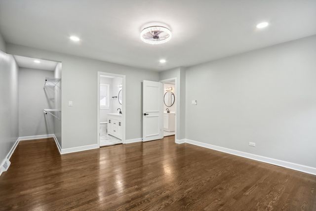 5924 W 109th Street, Chicago Ridge, IL 60415