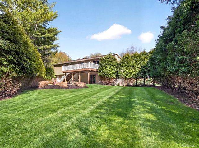 18 Termakay Drive, New City, NY 10956