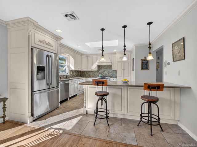 18 Termakay Drive, New City, NY 10956