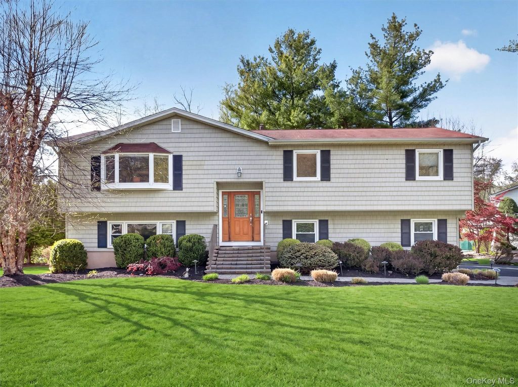 18 Termakay Drive, New City, NY 10956