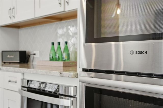 1010 Crossvine Road, Roswell, GA 30075