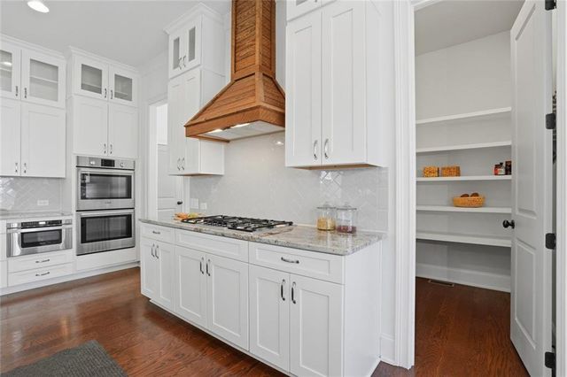 1010 Crossvine Road, Roswell, GA 30075