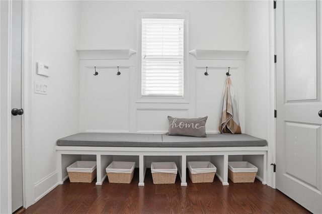 1010 Crossvine Road, Roswell, GA 30075