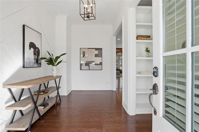 1010 Crossvine Road, Roswell, GA 30075