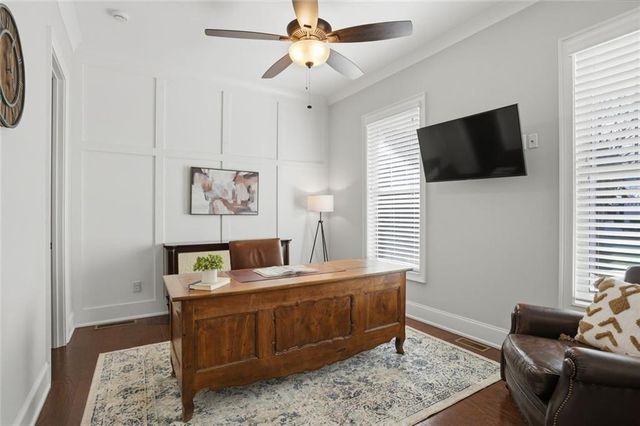 1010 Crossvine Road, Roswell, GA 30075