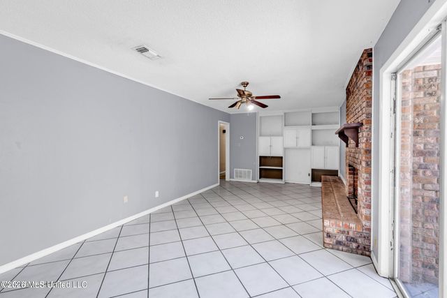 2530 Old Bay Road, Biloxi, MS 39531