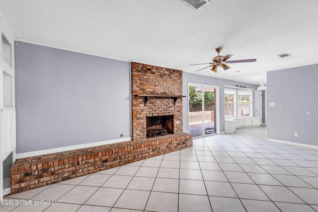 2530 Old Bay Road, Biloxi, MS 39531