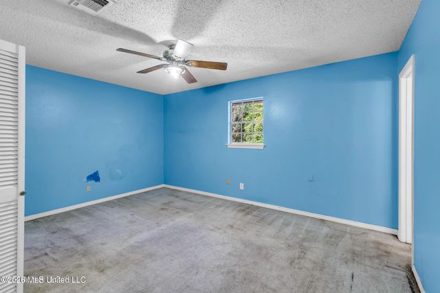 2530 Old Bay Road, Biloxi, MS 39531